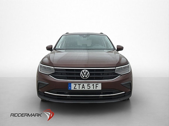 Volkswagen Tiguan 2 of 30