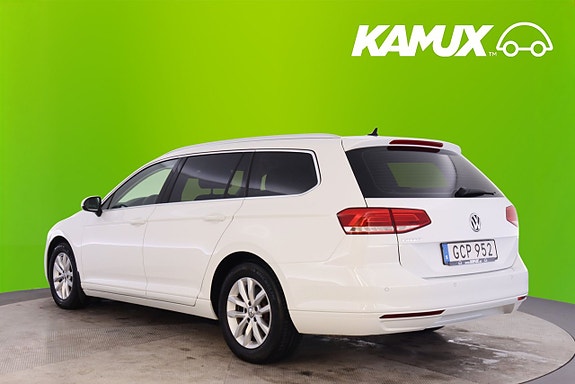 Volkswagen Passat 5 of 5