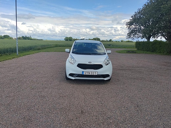Kia Venga 8 of 14