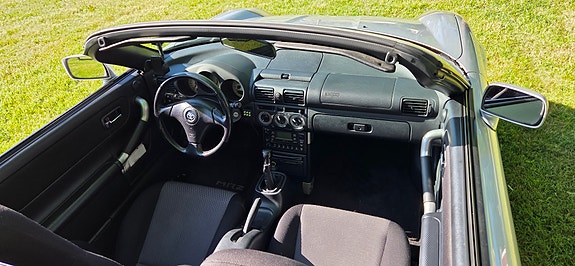 Toyota MR2 3 of 4