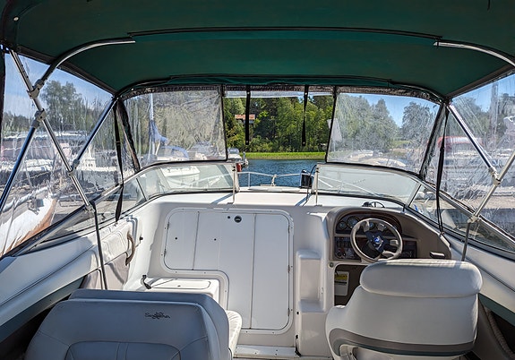 Four winns 245 Sundowner 2 of 4