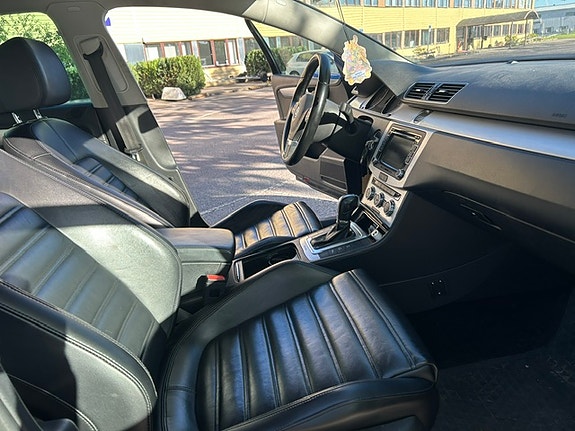 Volkswagen Passat Alltrack 5 of 5