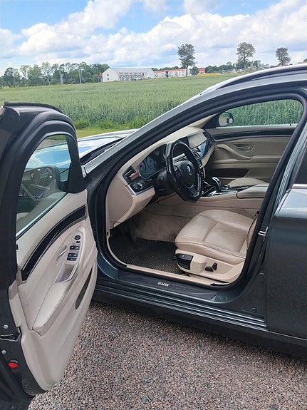 BMW 520d 8 of 12