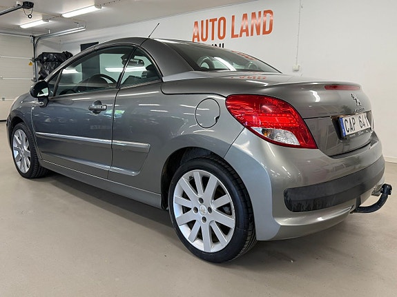 Peugeot 207 CC 12 of 26