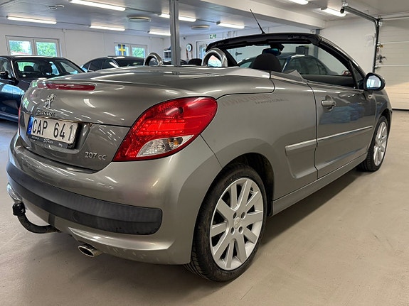 Peugeot 207 CC 17 of 26