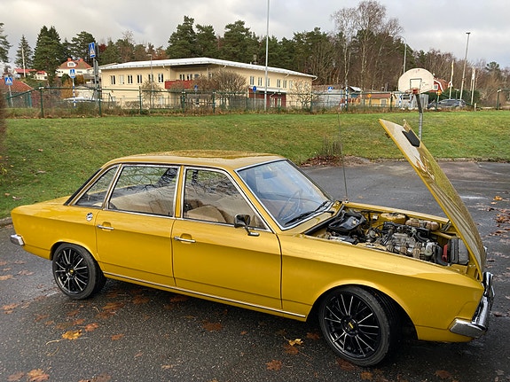Volkswagen K 70 2 of 13