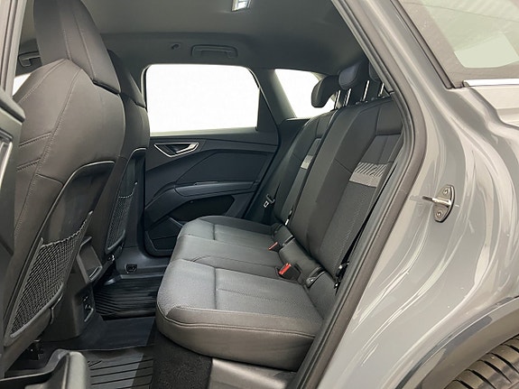 Audi Q4 e-tron 18 of 30