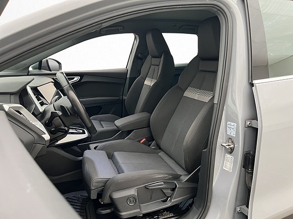 Audi Q4 e-tron 22 of 30