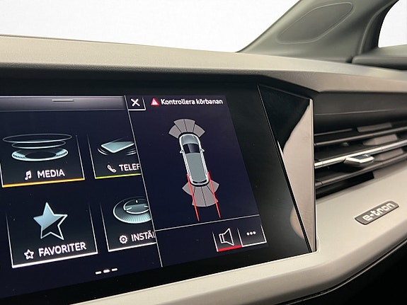 Audi Q4 e-tron 28 of 30