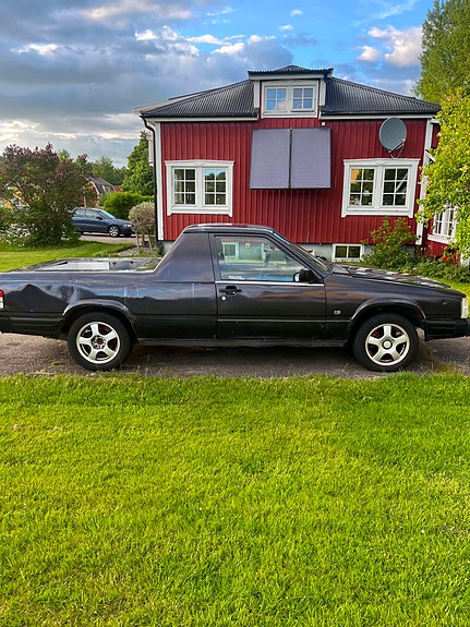 Volvo 740 4 of 7