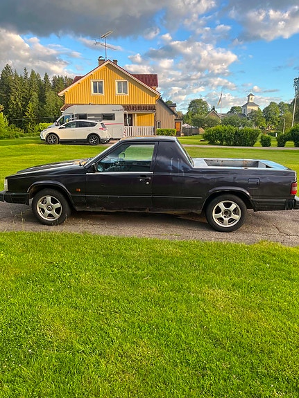Volvo 740 5 of 7