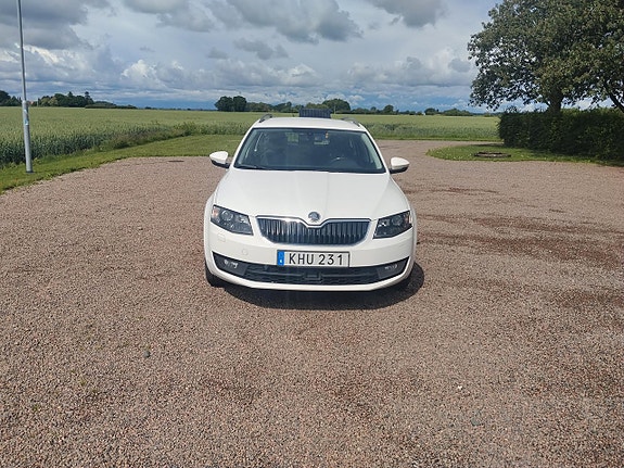 Skoda Octavia 8 of 13