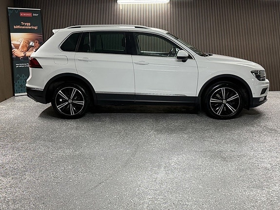 Volkswagen Tiguan 8 of 21