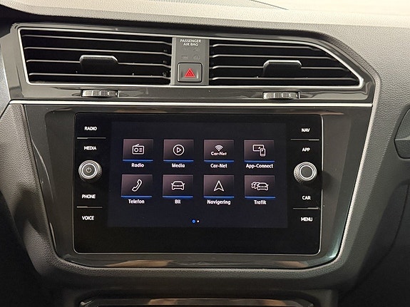 Volkswagen Tiguan 13 of 21