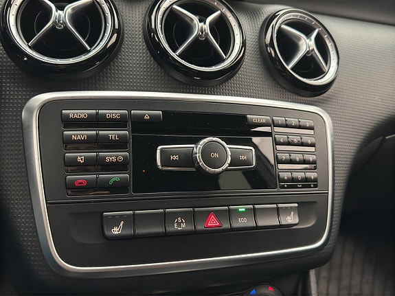Mercedes-Benz A180 26 of 29