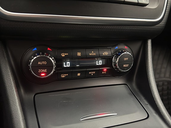 Mercedes-Benz A180 25 of 29