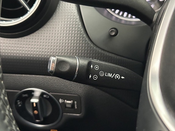 Mercedes-Benz A180 29 of 29