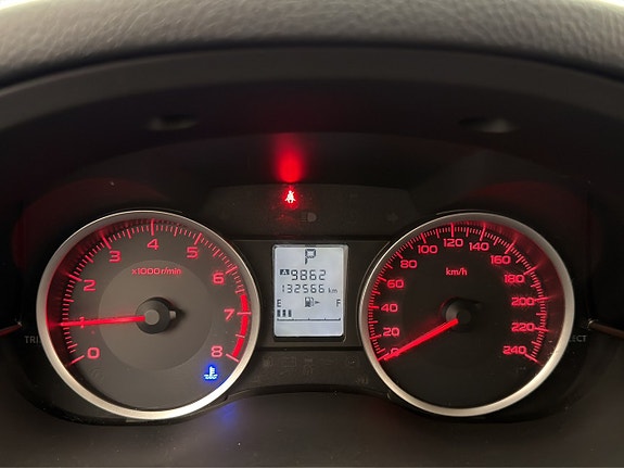Subaru Impreza 23 of 27