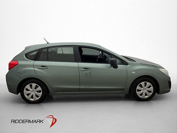 Subaru Impreza 9 of 27