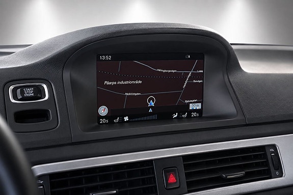 Volvo V70 17 of 25