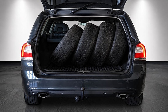 Volvo V70 6 of 25
