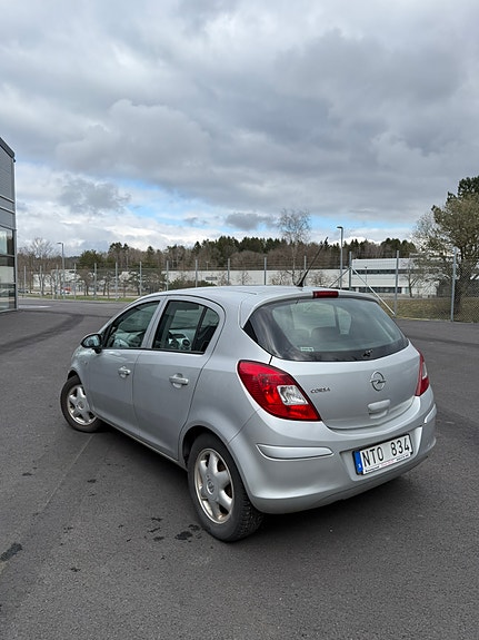 Opel Corsa 3 of 5
