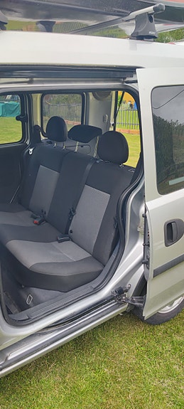 Opel Combo 2 of 5