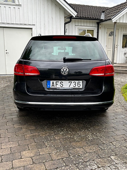 Volkswagen Passat 5 of 5