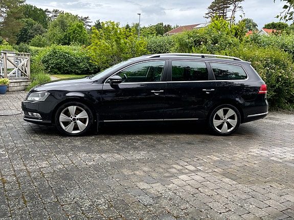 Volkswagen Passat 3 of 5