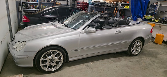 Mercedes-Benz CLK500 10 of 18