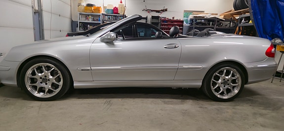 Mercedes-Benz CLK500 17 of 18