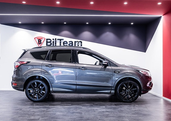 Ford Kuga 11 of 22