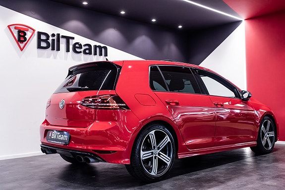 Volkswagen Golf-Serie 8 of 24