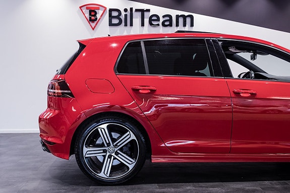 Volkswagen Golf-Serie 10 of 24