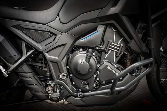 Zontes ZT703-F Blacked Out 11 of 19
