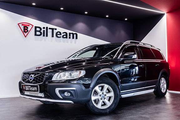 Volvo XC70 3 of 5