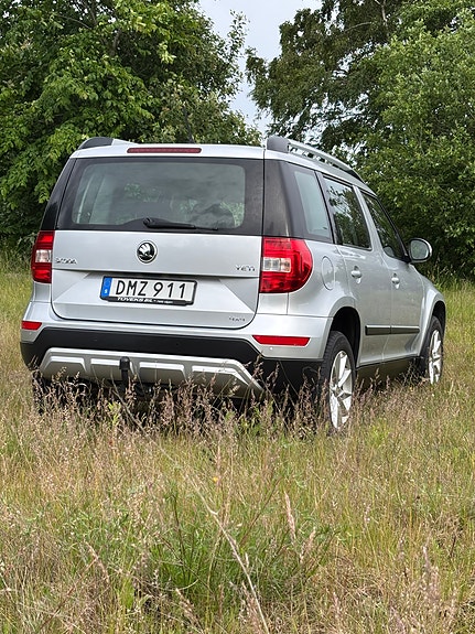 Skoda Yeti Outdoor 2 of 5