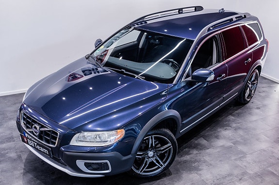 Volvo XC70 4 of 5