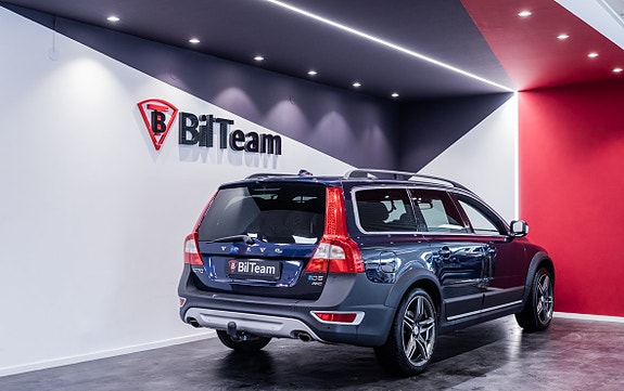 Volvo XC70 6 of 22