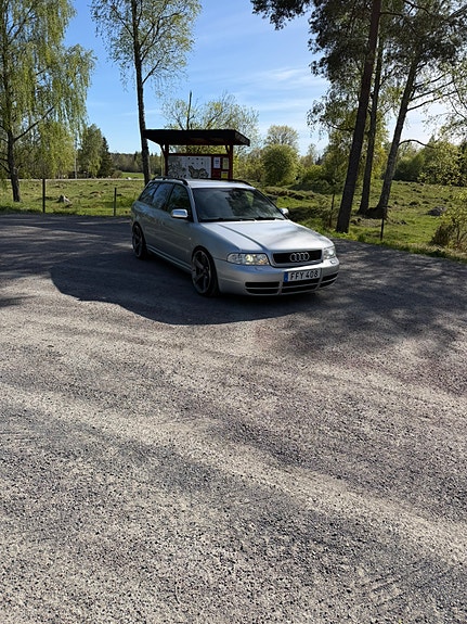 Audi S4 2 of 5
