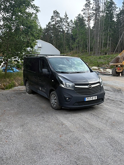 Opel Vivaro 3 of 5
