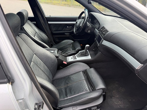 BMW 540i 16 of 16