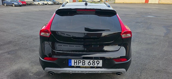 Volvo V40 Cross Country 5 of 5