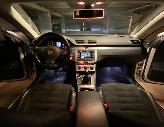 Volkswagen CC 5 of 5