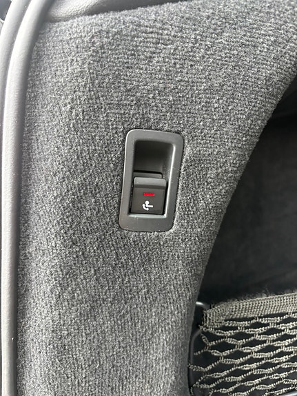 Audi A6 8 of 13