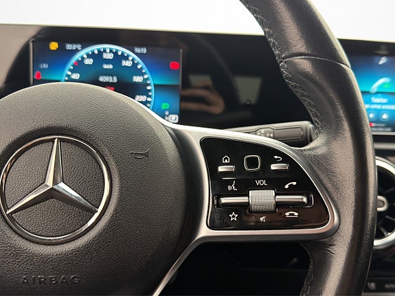 Mercedes-Benz A180 18 of 27