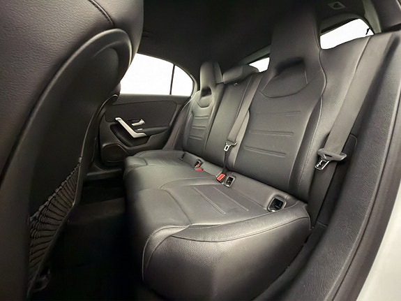 Mercedes-Benz A180 15 of 27
