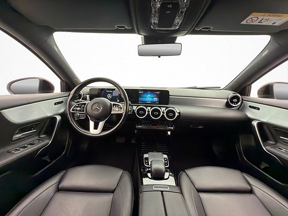 Mercedes-Benz A180 12 of 27