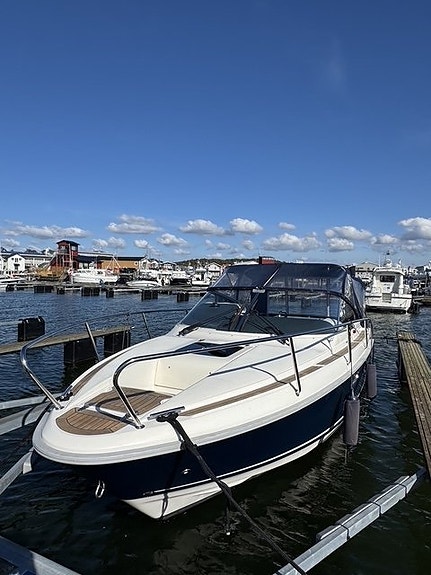 Aquador 23 DC / Volvo Penta D3 200 - 2011 19 of 19