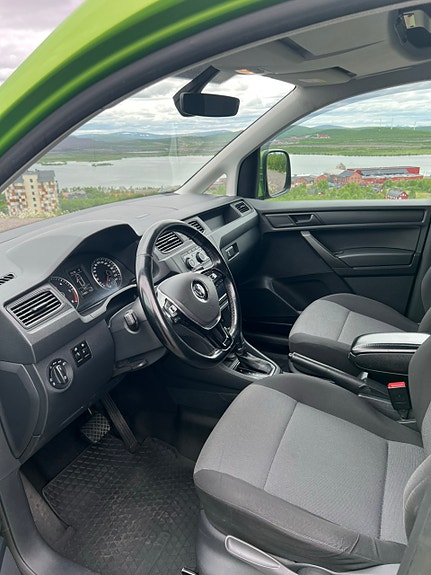 Volkswagen Caddy 3 of 3